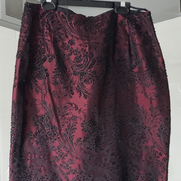 Size 4 Cache beaded skirt - Picture 4 of 4